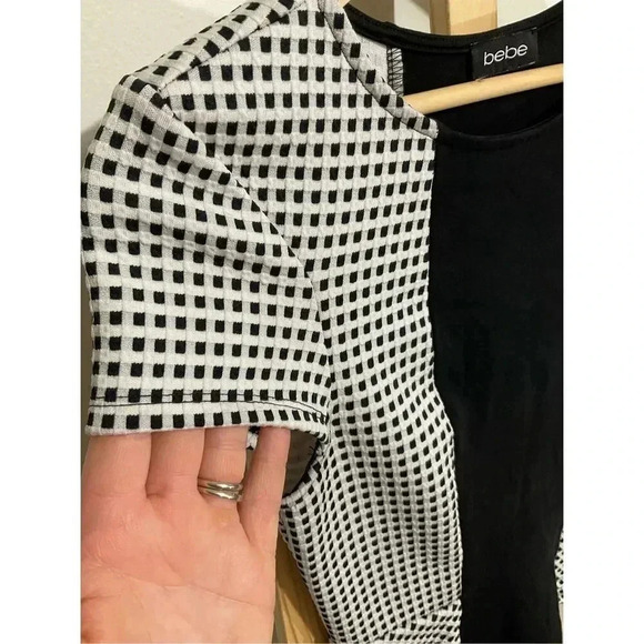 Bebe Black and white grid box peplum shirt size small - Picture 2 of 10